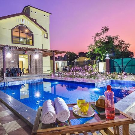 Lifeline Villas - Mountain View 3Bhk Big Pool Villa With Baby Pool Лонавла Екстер'єр фото